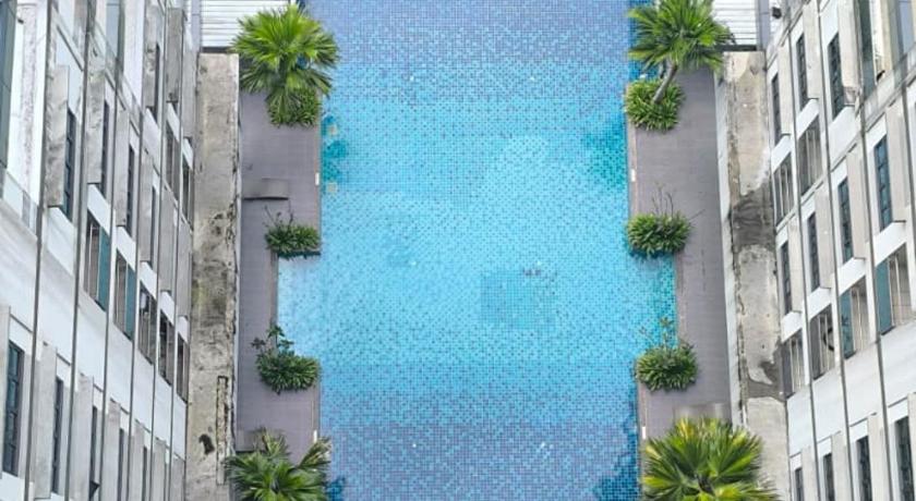 新山 Meridin Sovo Studio With Balcony Homestay BySTAY 3星级 民宿 泳池