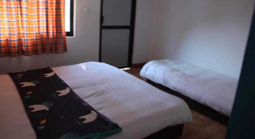 Hotel Gauri Inn Charikot in Charikot — photo 2