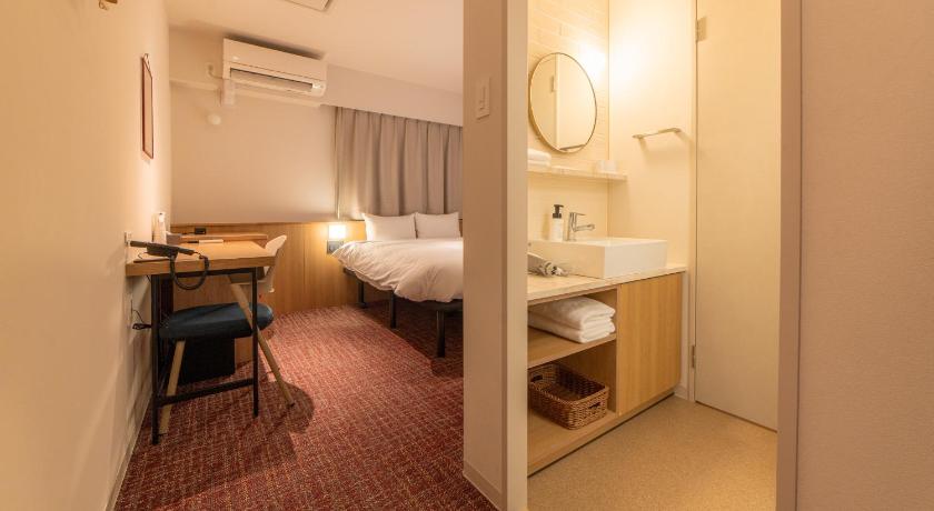 大阪 Henn na Hotel Express Osaka Namba Nipponbashi 3つ星 ホテル プール