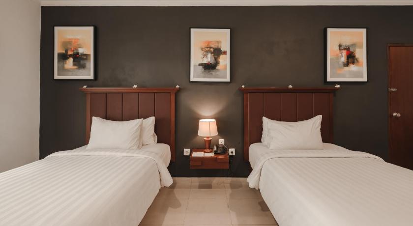 Image of Deluxe Twin Bed Room 8