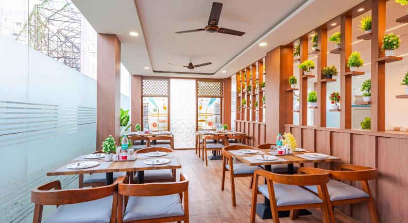 Hotel Prime Classic – Hyderabad, IA