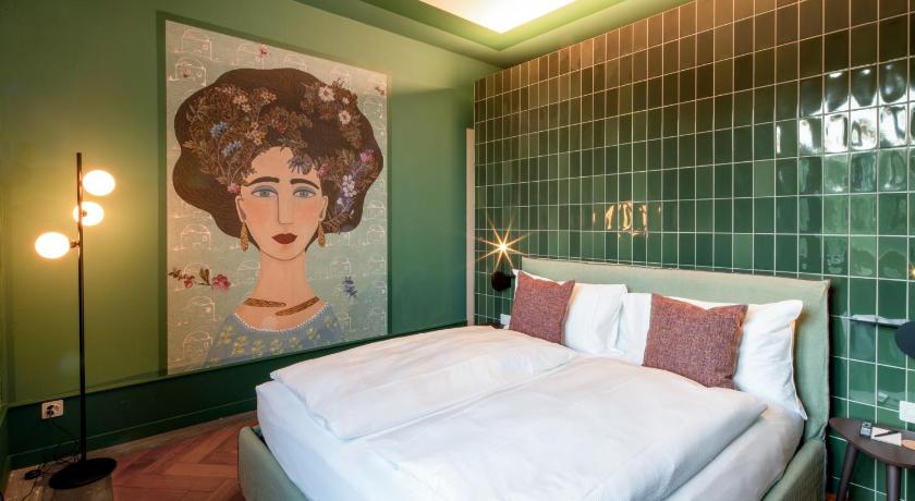 Aare Lodge Attisholz Self Check-in