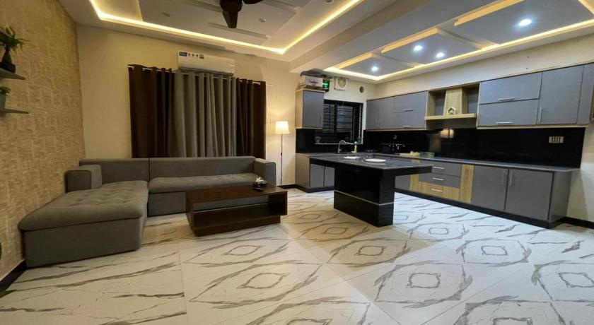 ASNB Luxury Elite Apartment 2BHK Families Only