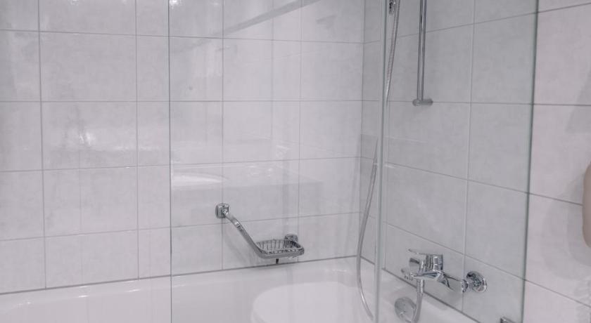 Image of Habitación Doble Estándar (Standard Double Room) 8