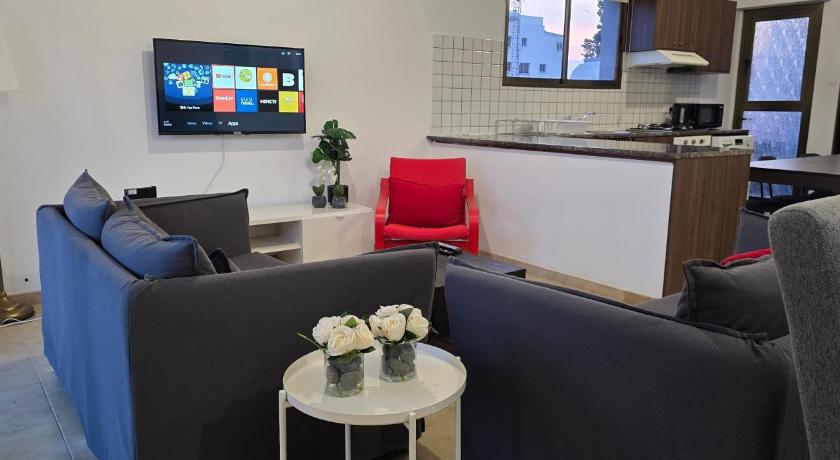 Skoufa 21 - Luxury Apartment -Breakbooking CY
