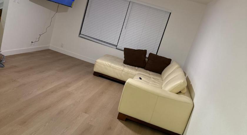 라스베이거스 / 라스베가스 (NV) 4 bedroom Luxuriously Furnished Modern Mansion With Pool, Spa, and Patio 4성급 숙소 외관