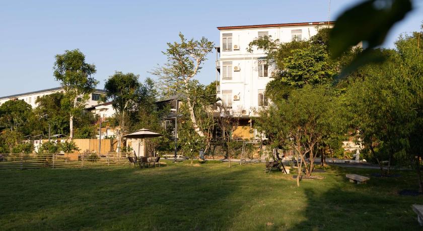 Huizhou Lofu Banxianju·Small Courtyard Homestey 3-Star Hotel room