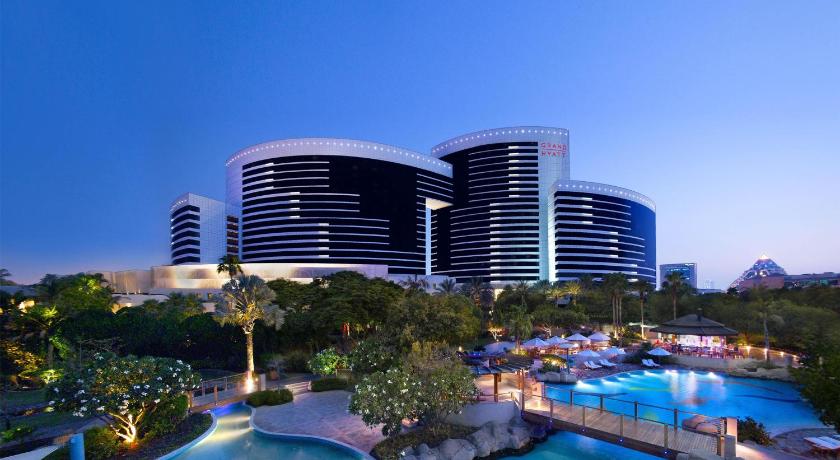 Grand Hyatt Dubai - image 8