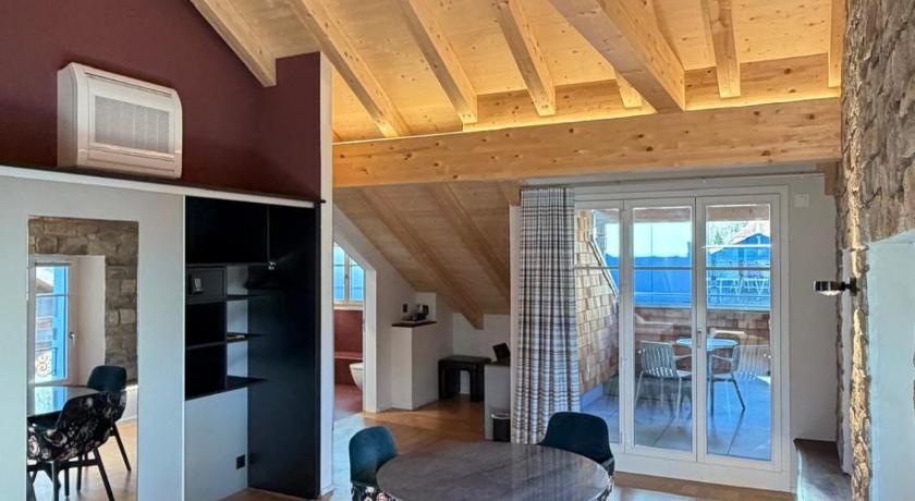 Image of Boutique Studio with Kitchenette 6