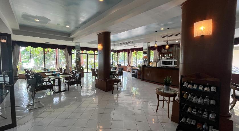 罗勇 Mae Pim Resort Hotel 3星级 酒店 泳池