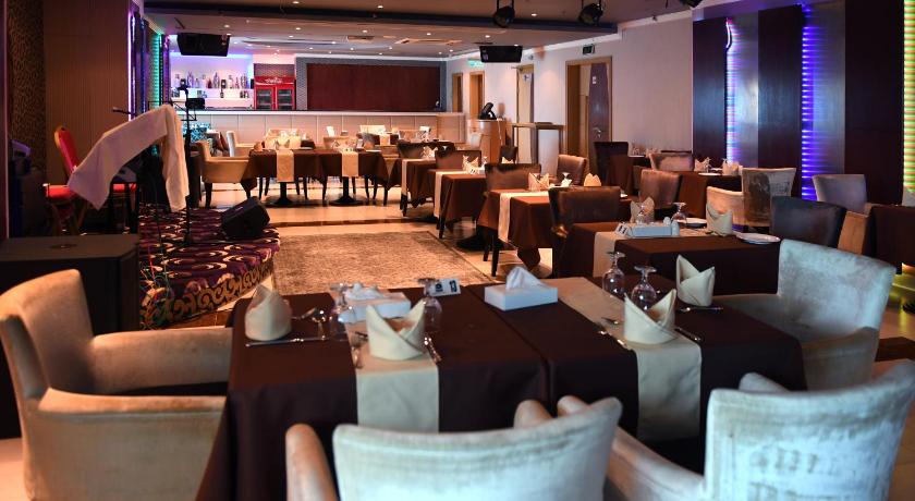 Al Olaya Suites Hotel - image 8