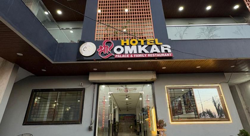 옴카레쉬와르 Hotel Shri Omkar Palace & Family Restaurant 3성급 호텔 객실