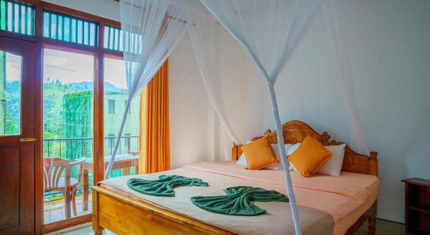Image of Standard Queen Room 3
