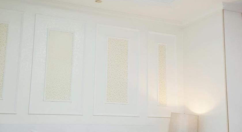 Image of Royal Deluxe Double Room 3