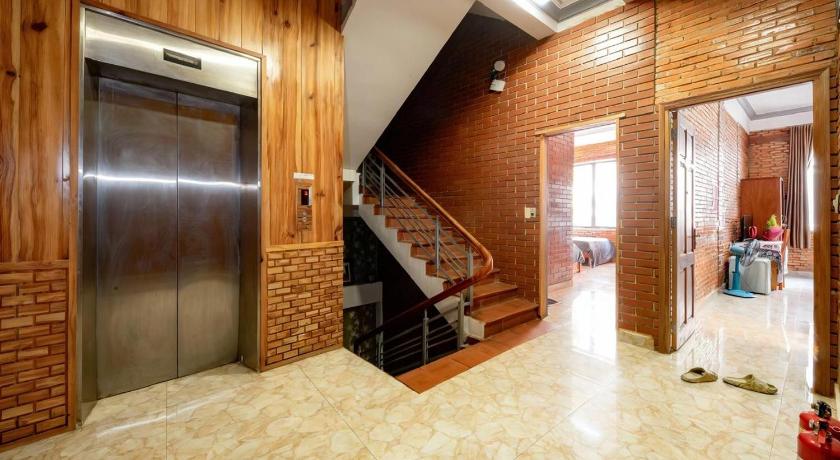 Dalat Note Hostel – Dalat, IL