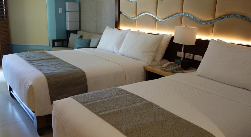 Image of Deluxe Room 10