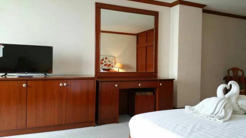 バンコク Poonchock Mansion 2つ星 ホテル 客室