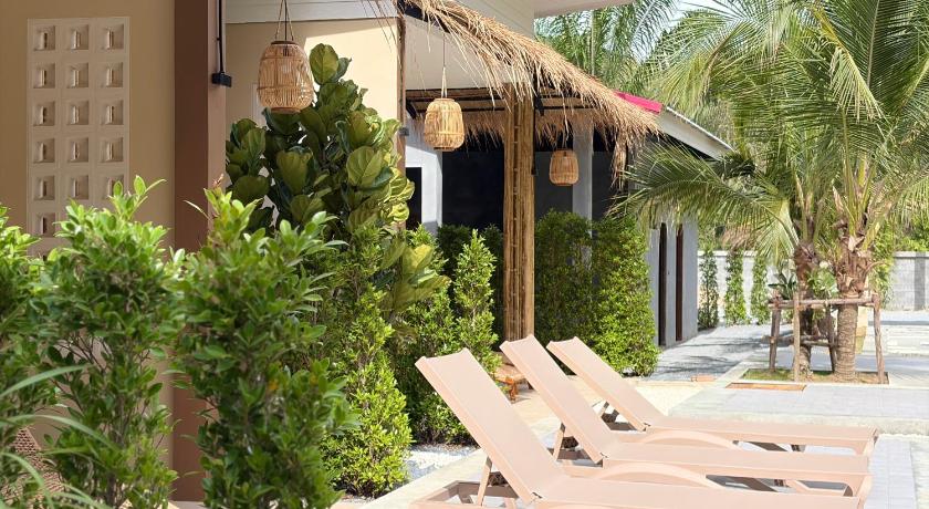 Pinky Bungalows Resort - image 22
