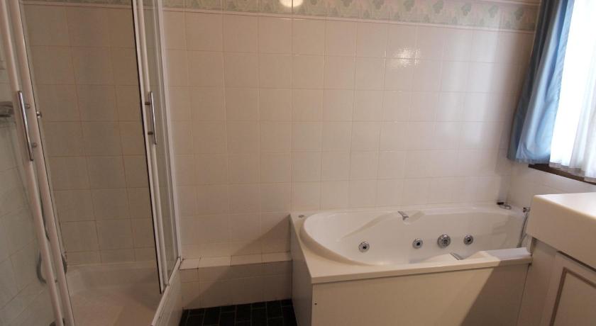 Image of Apartment (8 Adults) 2