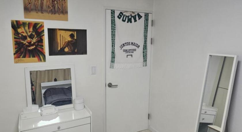 수원 HiMIN Guest House and give you 1room and Host live same house 숙소 부대시설