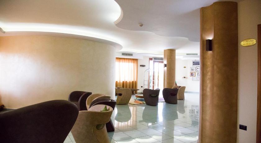 Hotel Agora Sure Hotel Collection by Best Western photo