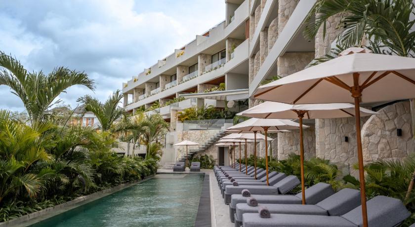 Bali Sore Escape Tumbak Bayuh by Betterplace  5-Star Hotel restaurant