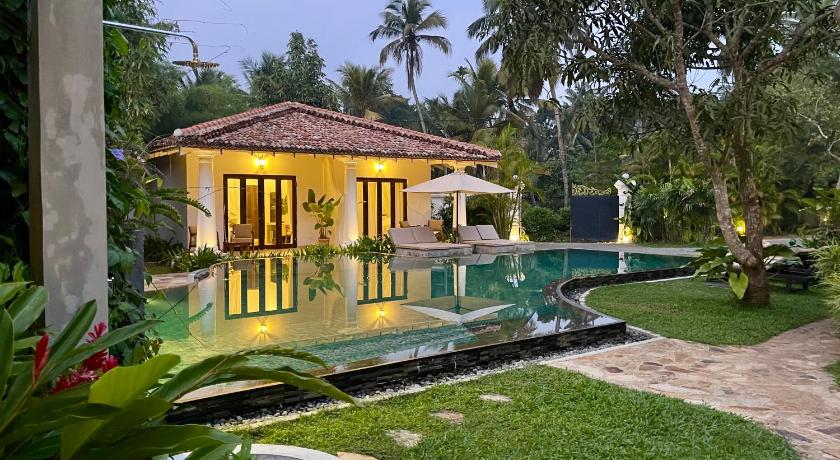 Younger Villas & Resorts - Claire Villa - image 10