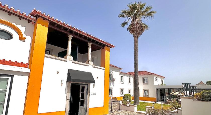 &Tales Hotel - Obidos