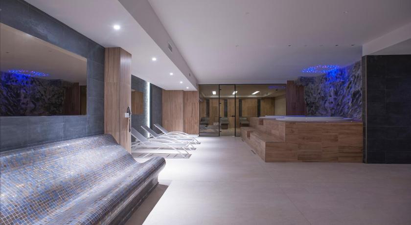 VOCO Podgorica Montenegro - main image