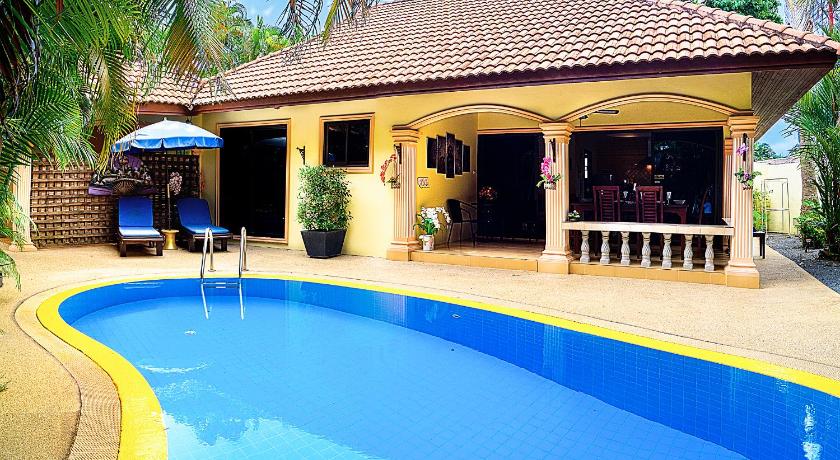 Coconut Paradise Villas - image 17