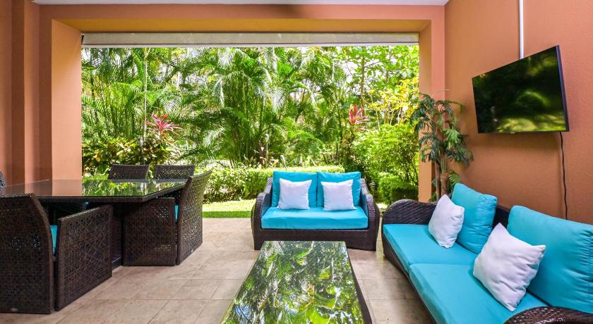 Veranda 1H 3 bdr Garden View in Los Suenos