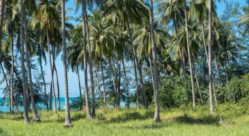 Koh Samui Green Heaven Bungalows 4-Star Hotel view