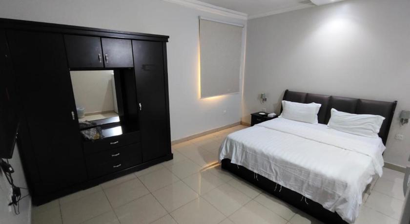 Nujum Al Tameer Serviced Apartments - image 2