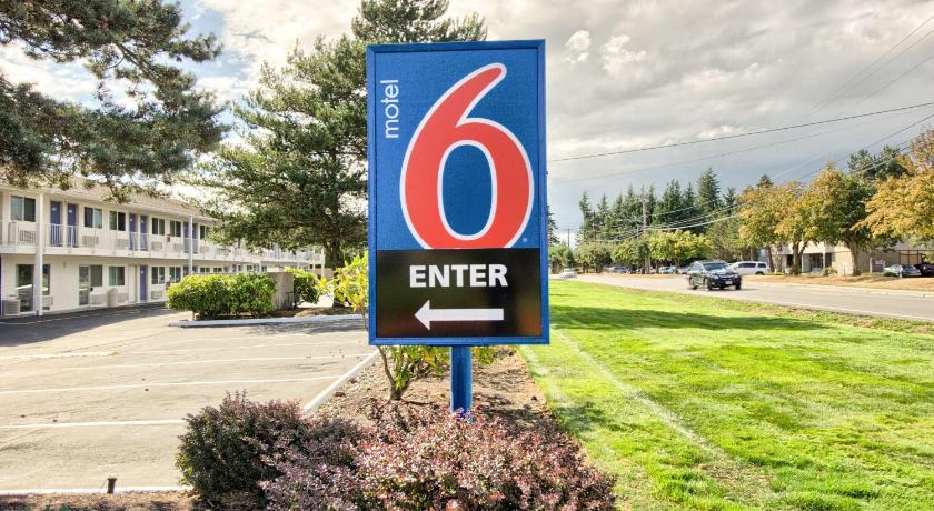 Motel 6-Everett, WA - North