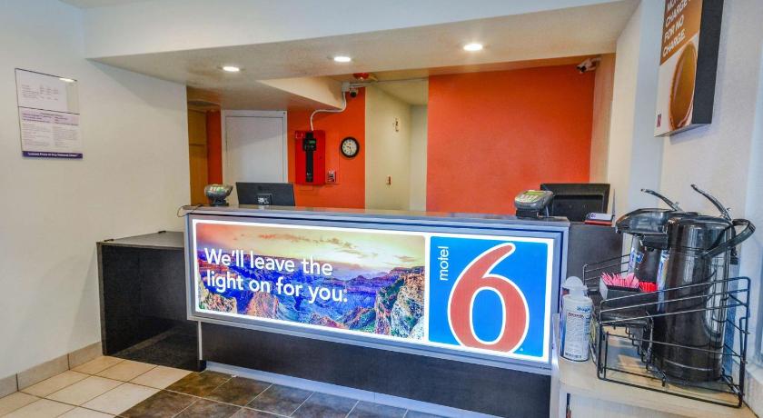 Motel 6-Huntsville, TX