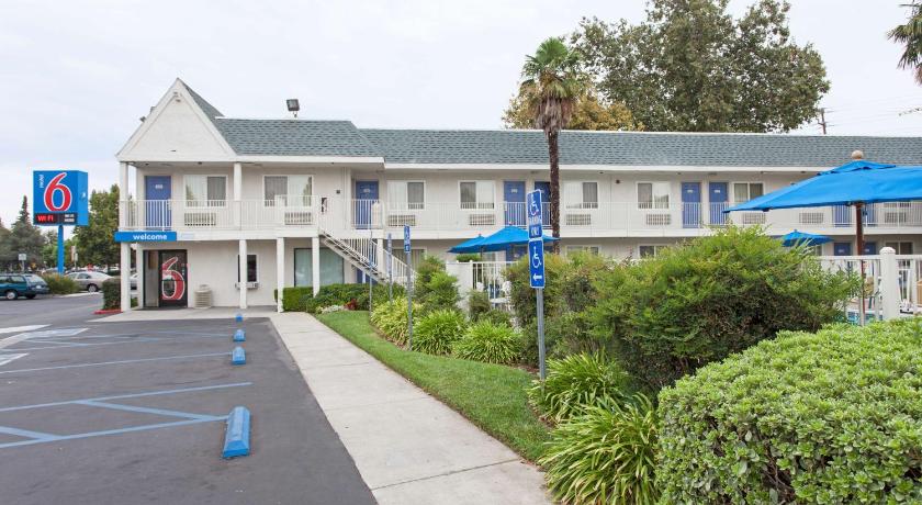 Motel 6-Sacramento, CA - Central