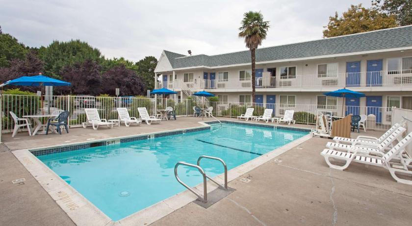 Motel 6-Sacramento, CA - Central