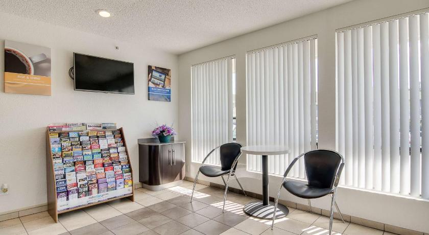 Motel 6-Tacoma, WA - South photo