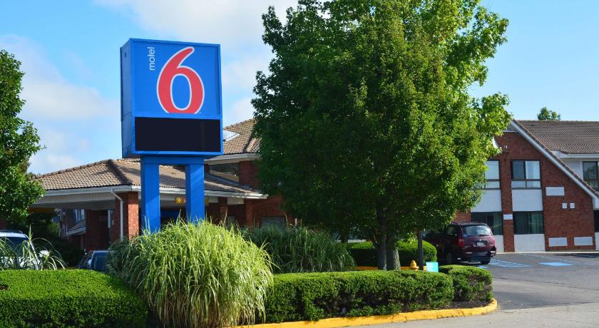 Motel 6-Newport, RI