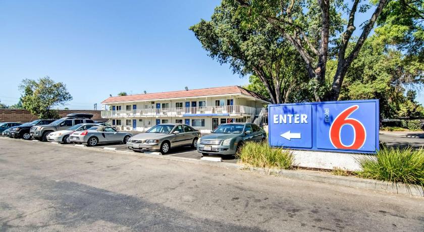 Motel 6-Stockton, CA - North