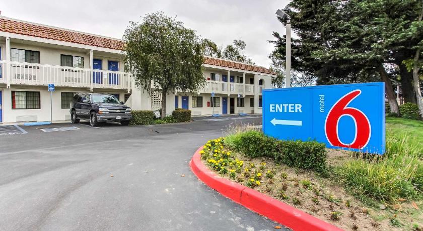 Motel 6-Salinas, CA - North Monterey Area