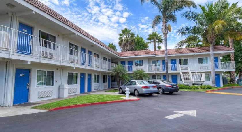 Motel 6-Costa Mesa, CA