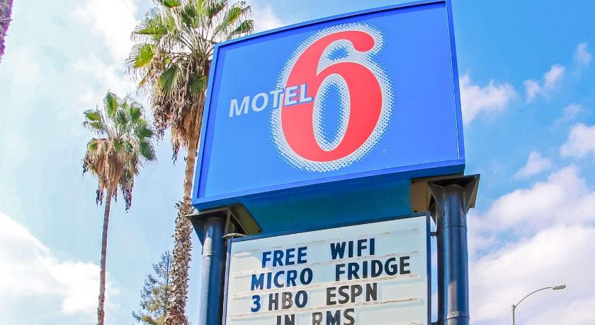 Motel 6-Visalia, CA