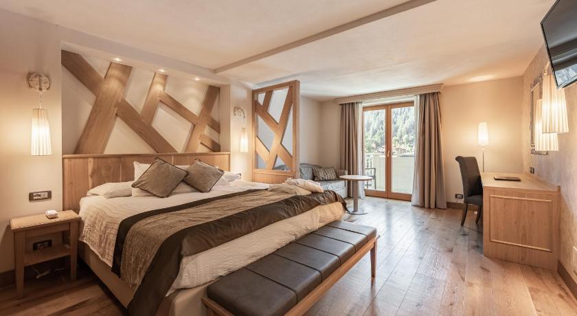 Image of Junior Suite 0