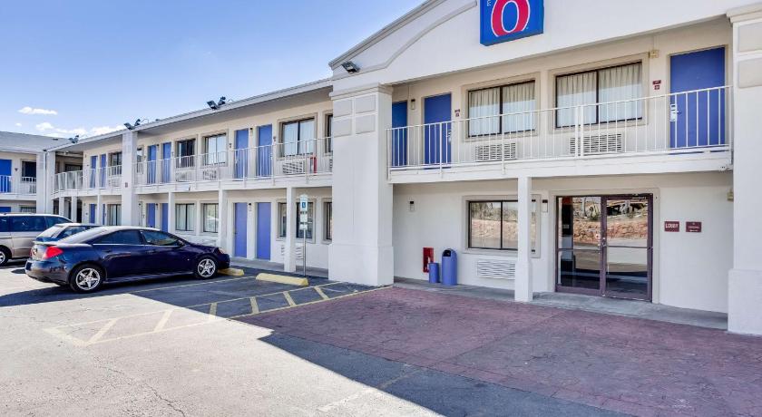 Motel 6-El Paso, TX - West