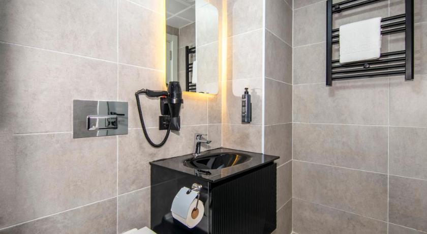 Image of Standard Single Room 2
