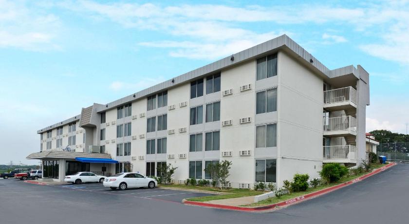 Motel 6-Fort Worth, TX - Downtown East