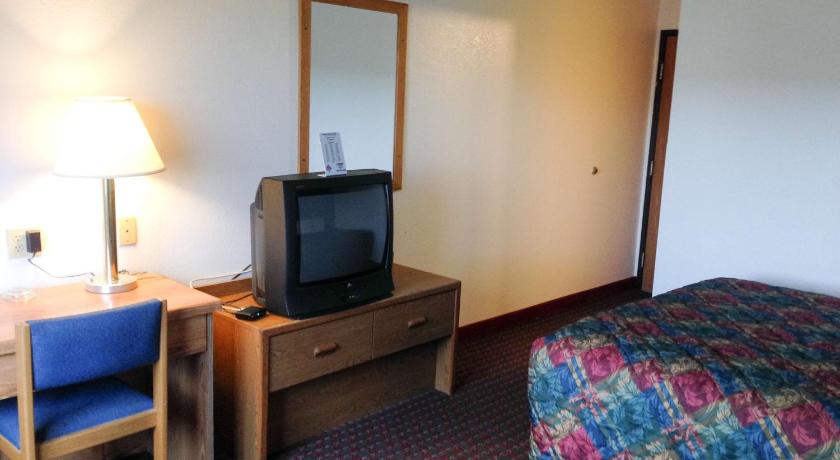 Motel 6-Sedalia, MO