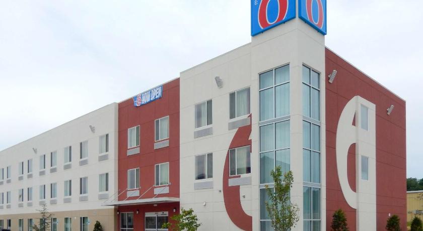 Motel 6-Tulsa, OK