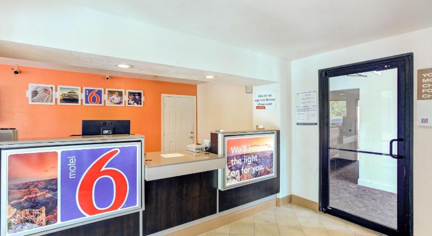 Motel 6-Dallas, TX - South photo